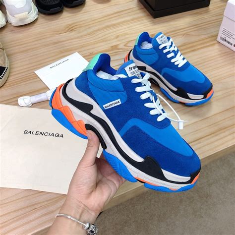 replica balenciaga shoes mens|shoes similar to balenciaga.